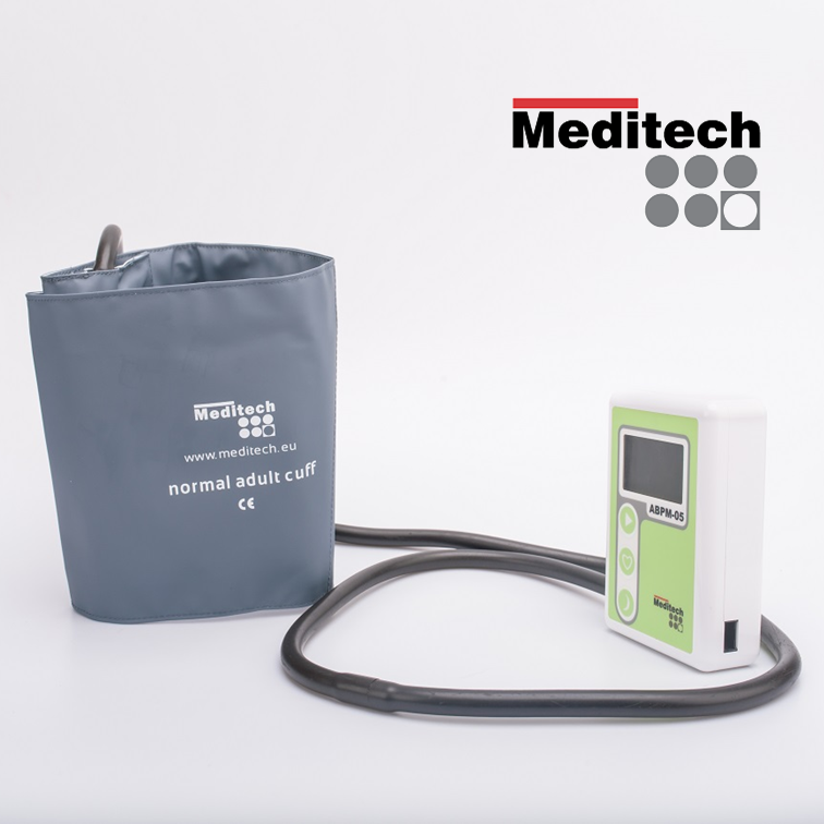 Light ambulatory blood pressure monitor ABPM-05